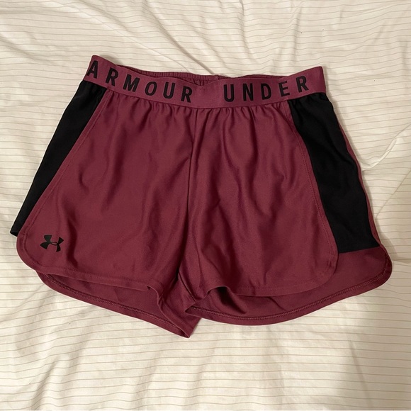Under Armour Maroon Play Up Shorts - Size Small - Picture 2 of 6